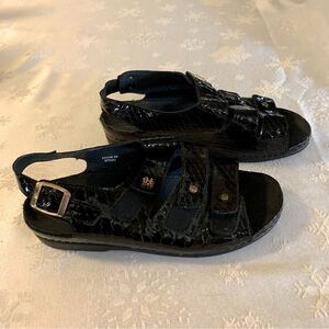 Helle Comfort Mary Janes Sandals Black Patent Leather All Straps Adj Sz 8